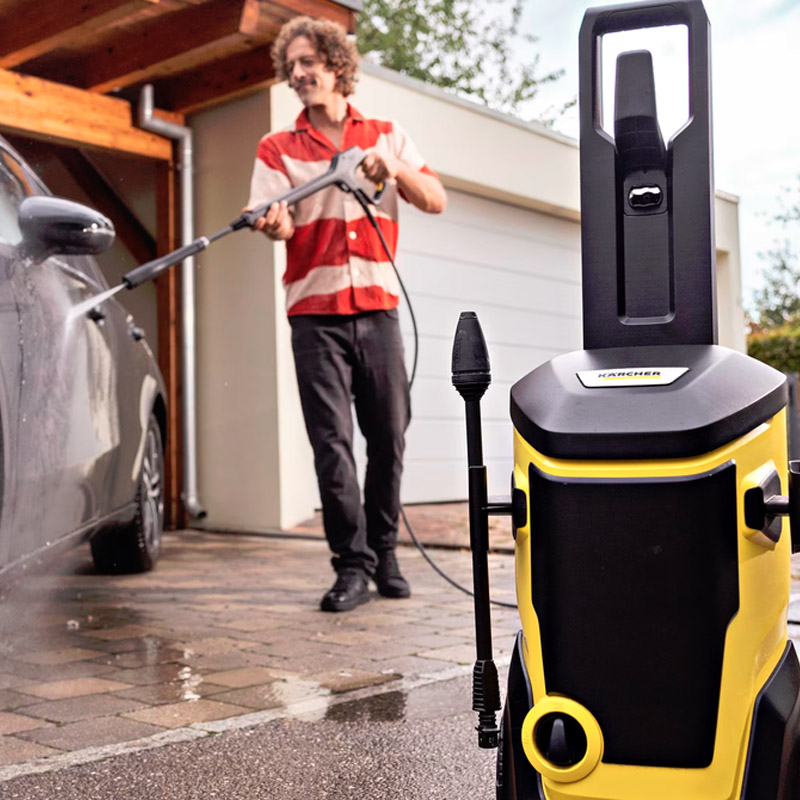 Aparat de spalat cu presiune KARCHER K7 WCM, motor 3kW racit cu apa, max. 180 bar