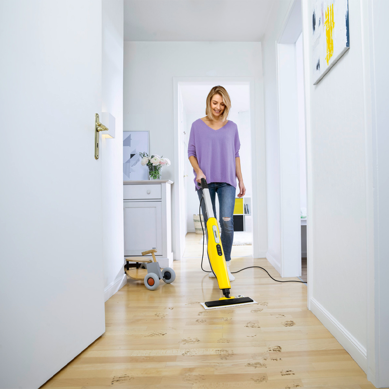 Curatitor cu abur KARCHER SC3 Upright EasyFix