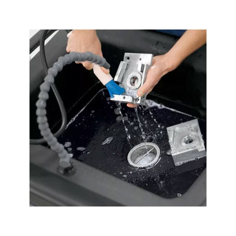 Detergent lichid concentrat, pentru autovehicule, piese si pardoseli, 10 L, tip RM 81 ASF