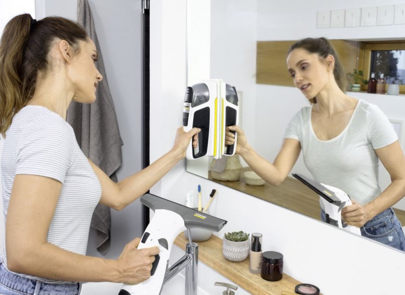 Curatitor de ferestre Karcher WV2 + KV4 WHITE