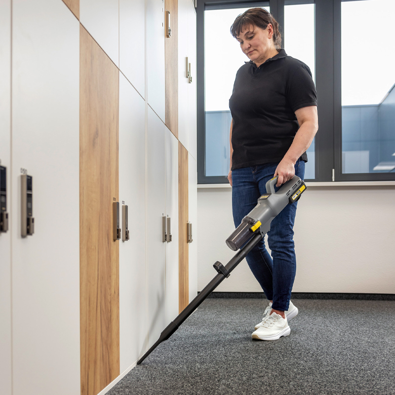 Aspirator vertical compatibil cu acumulator 18V, Kärcher, tip LVS1/1Bp, SOLO (fara incarcator si acumulatori) Aspirator vertical compatibil cu acumulator 18V, Kärcher, tip LVS1/1Bp, SOLO (fara incarcator si acumulatori)